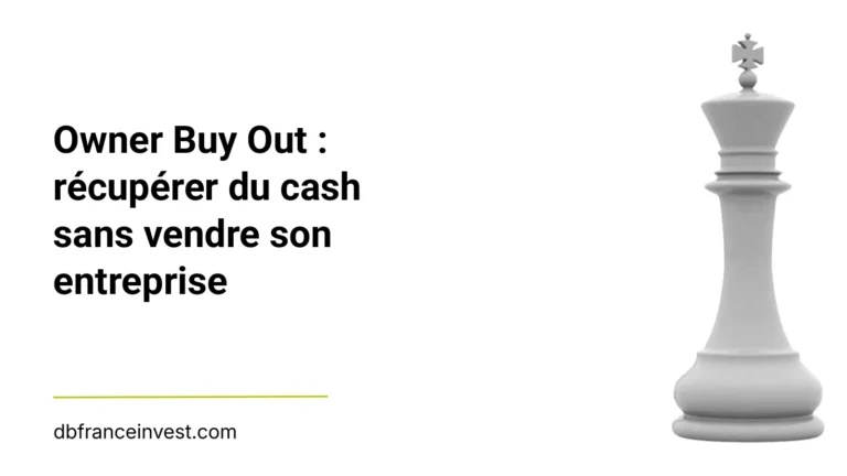 Roi d'échecs isolé en noir et blanc, illustrant l'Owner Buy Out du dirigeant