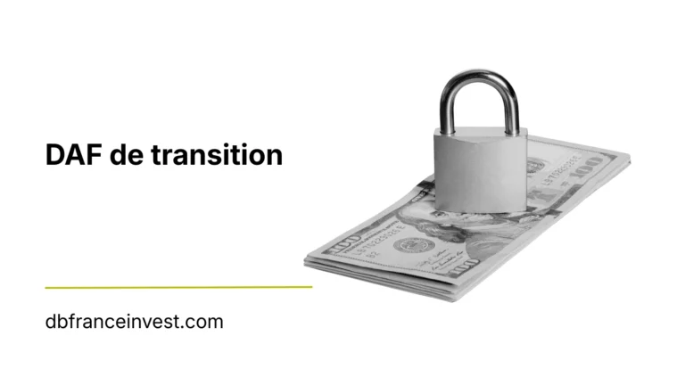 DAF de transition, cadenas posé sur une liasse de billets