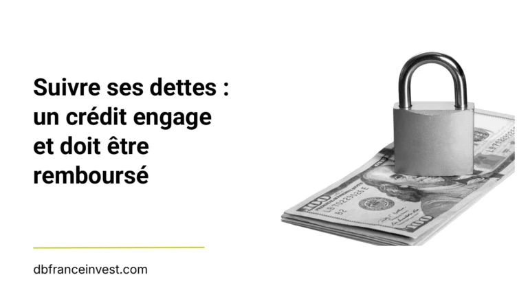Cadenas posé sur une liasse de billets, en noir et blanc, image d’un engagement financier qui reste attaché à l’argent emprunté